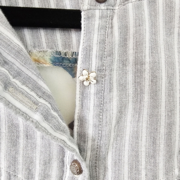 Soft Surroundings Bohemian Striped Floral Pullover Women Collared Shirt Size PXL - Picture 5 of 12